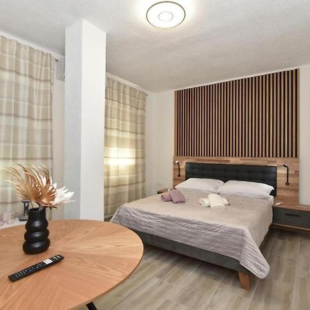 Jeta Studio & Rooms 扎达尔 外观 照片